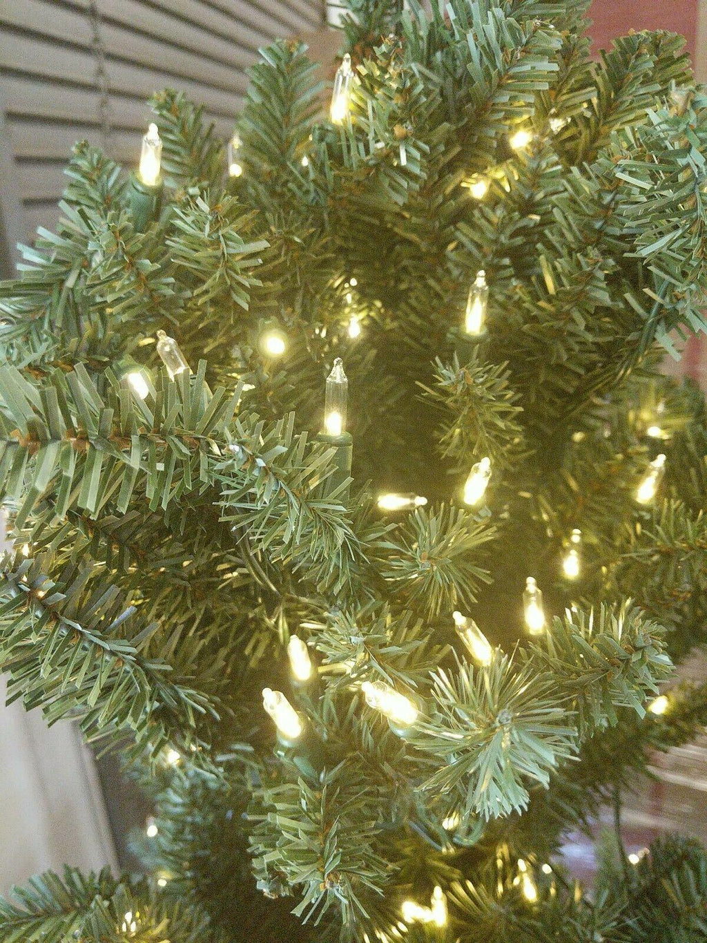 Open Box Balsam Hill Classic Blue Spruce 6.5' Tree with Candlelight LED Lights