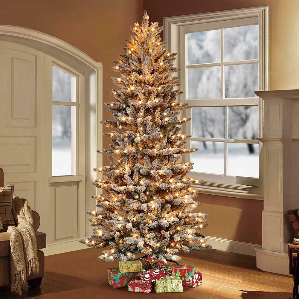 7.5Ft Pre-Lit Flocked Slim Fraser Fir Artificial Christmas Tree 500 Clear