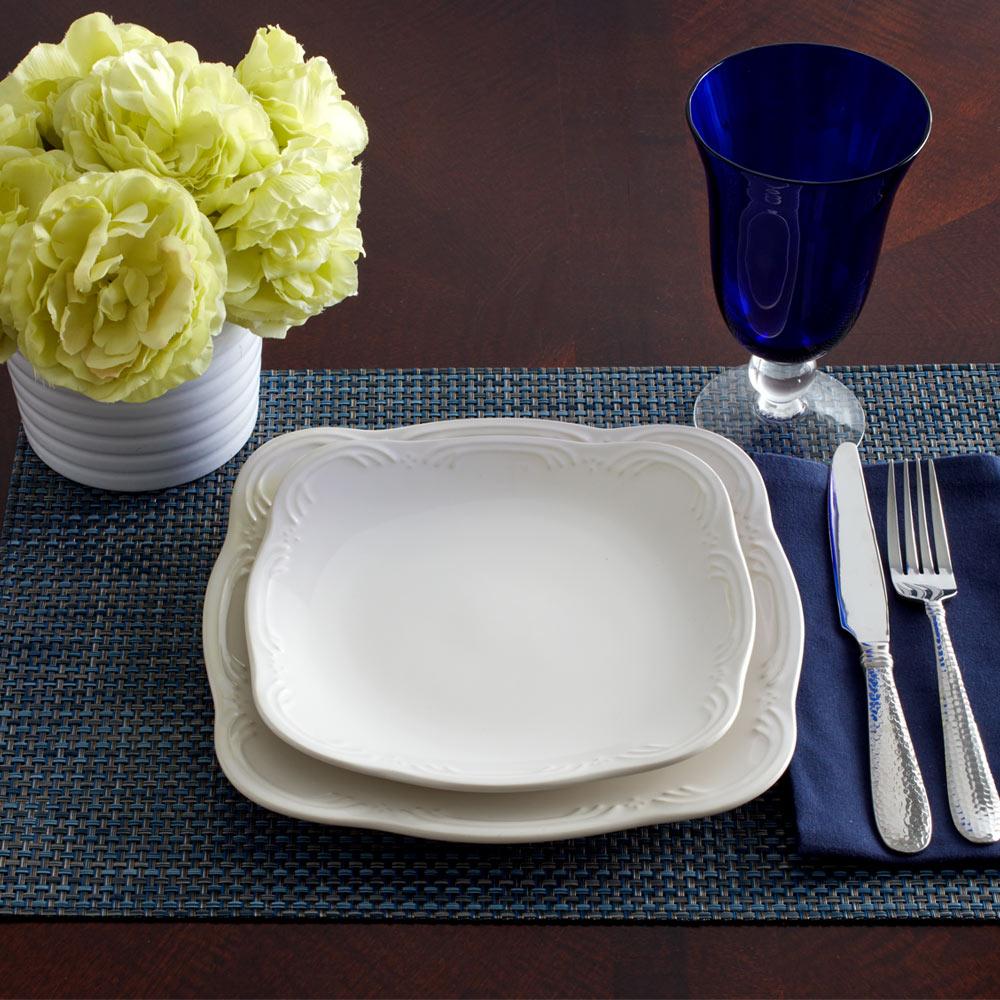 FiligreeSquare Service for 8 with Serveware