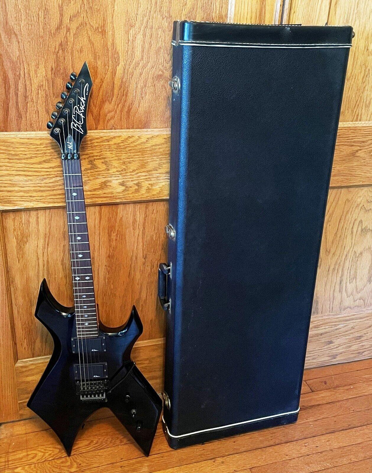 1994 bc rich nj warlock electric guitar speed loaders whammy bar fitted case