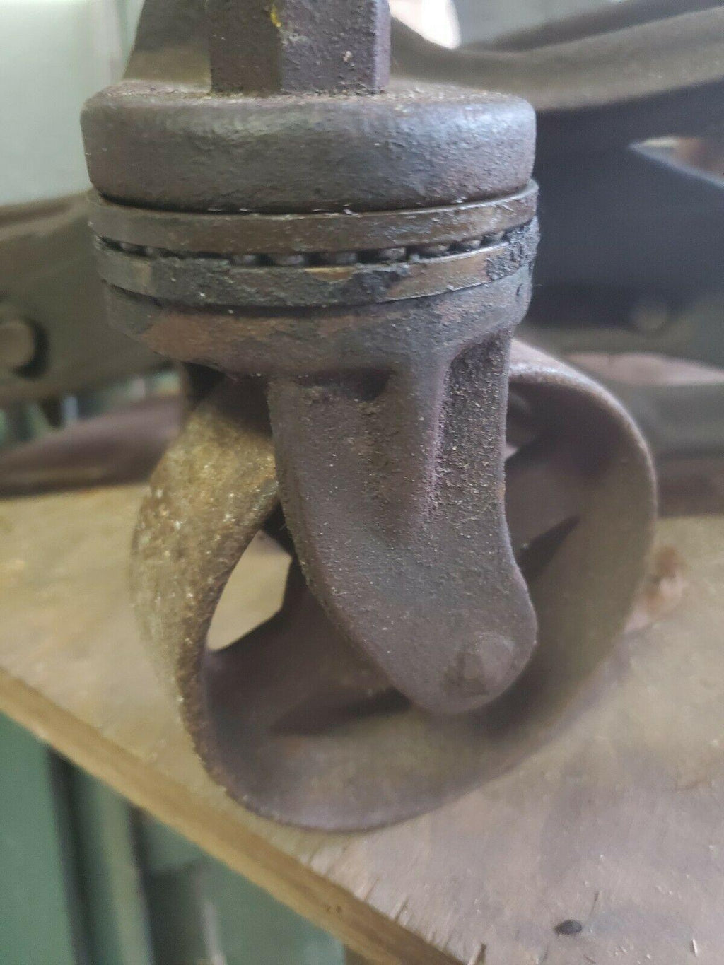 National standard mechanical floor jack 1920s