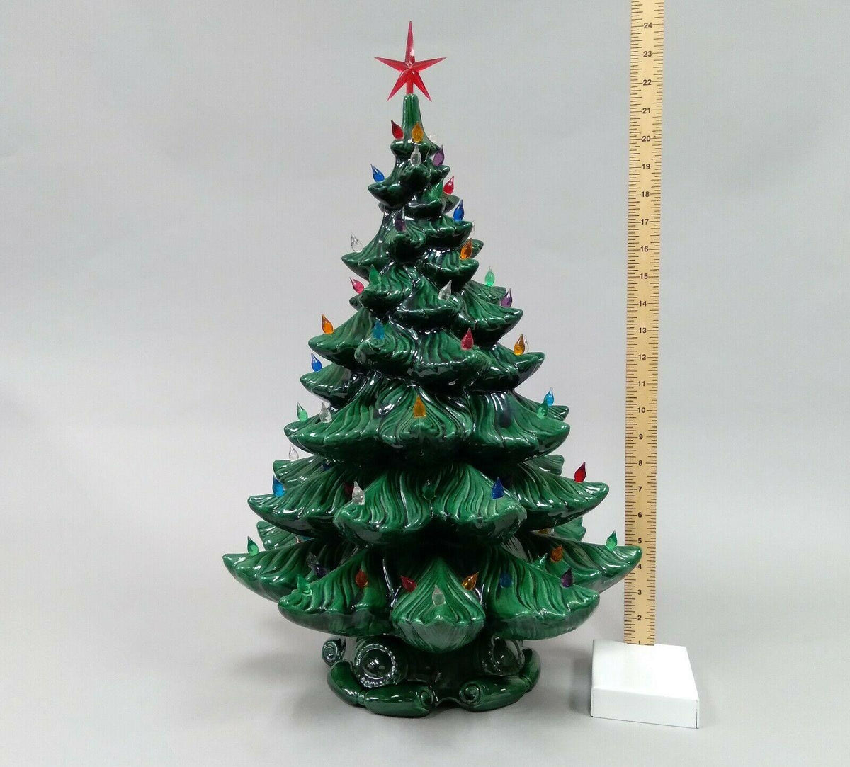 21 Atlantic Mold Green Ceramic Multi Color Light-Up Christmas Tree