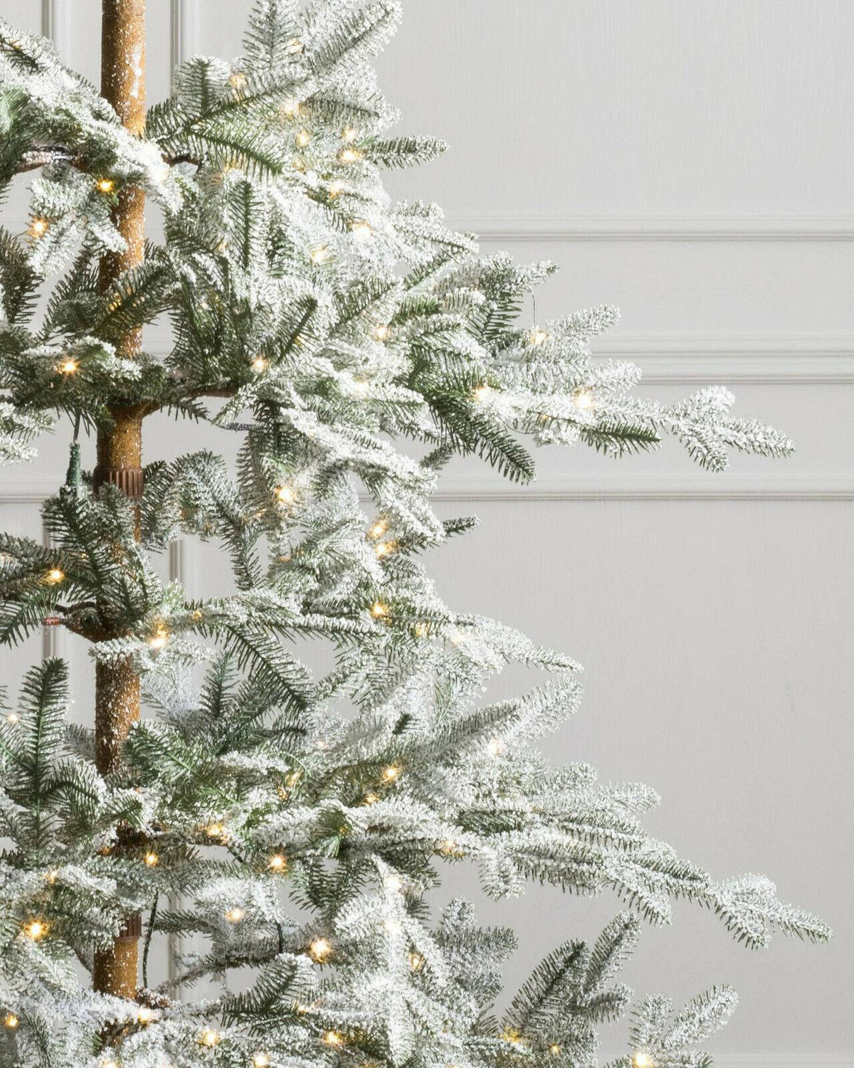 Frosted Alpine Balsam Fir 6.5 Ft Christmas Tree Clear LED  BALSAM HILL