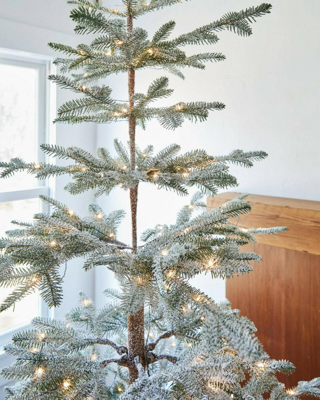 Frosted Alpine Balsam Fir 6.5 Ft Christmas Tree Clear LED  BALSAM HILL
