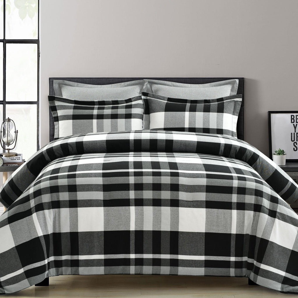 Lush Decor Farmhouse Yarn Dyed Plaid Eco-Friendly Recycled Cotton Reversible Comforter, King, Black/White, 5-Pc Set