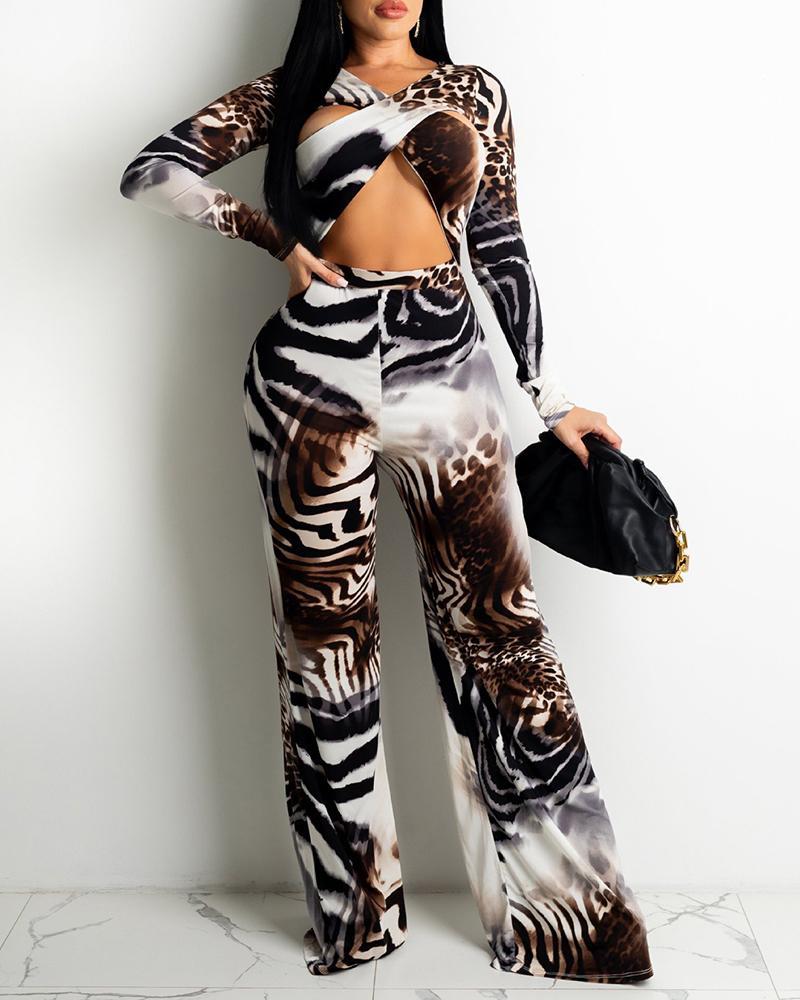 long sleeve cutout animal print crop top &amp; pants set