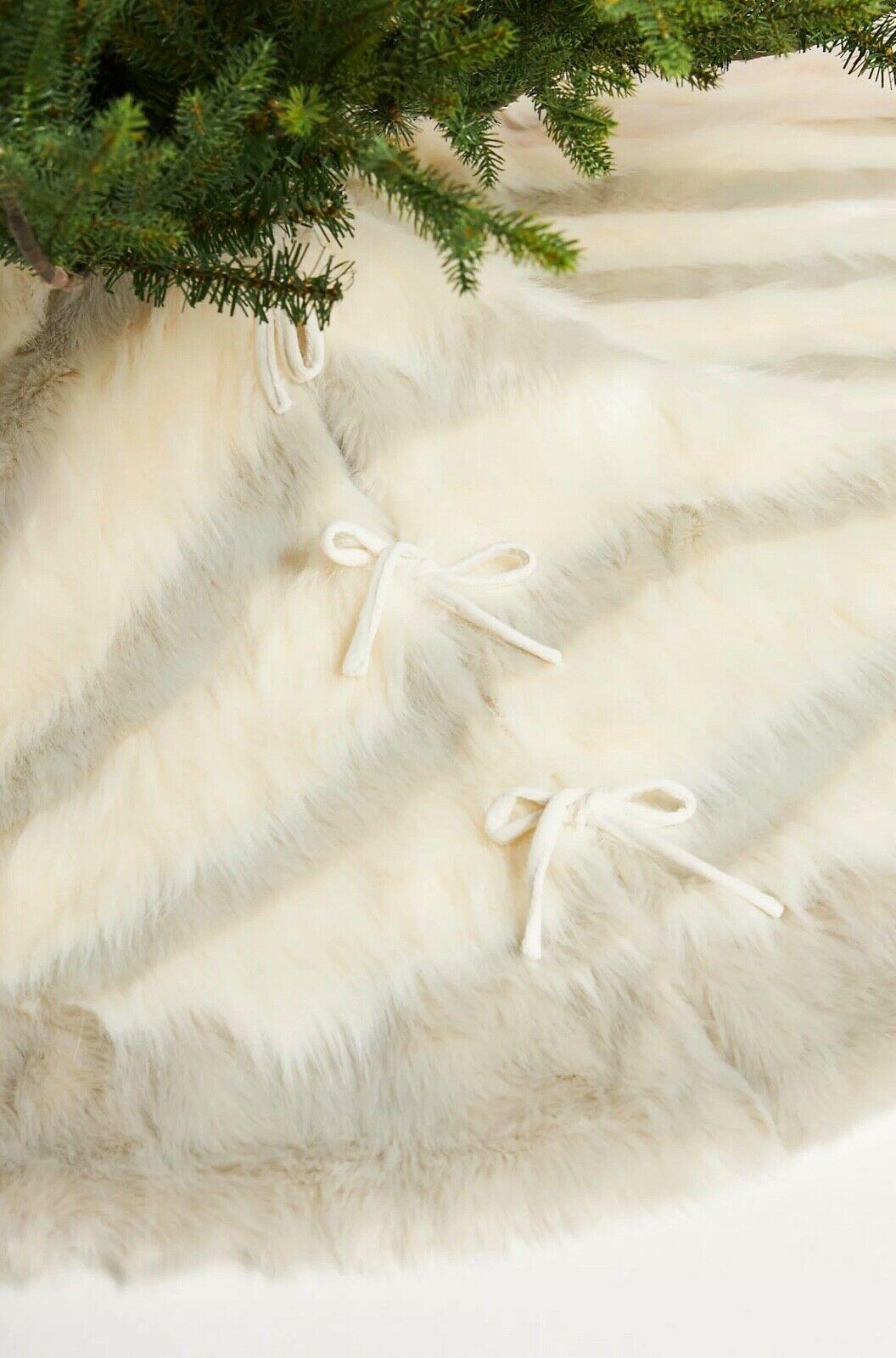 2 ANTHROPOLOGIE JOSIE FAUX FUR CHRISTMAS TREE SKIRT &amp; LARSTOCSET IVORY