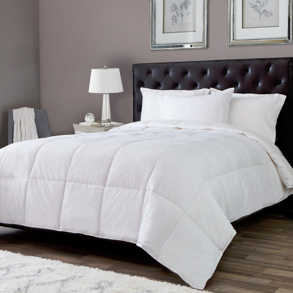 DOWNLITE 300 Thread Count Lightweight White Goose Down Alternative Comforter Queen
