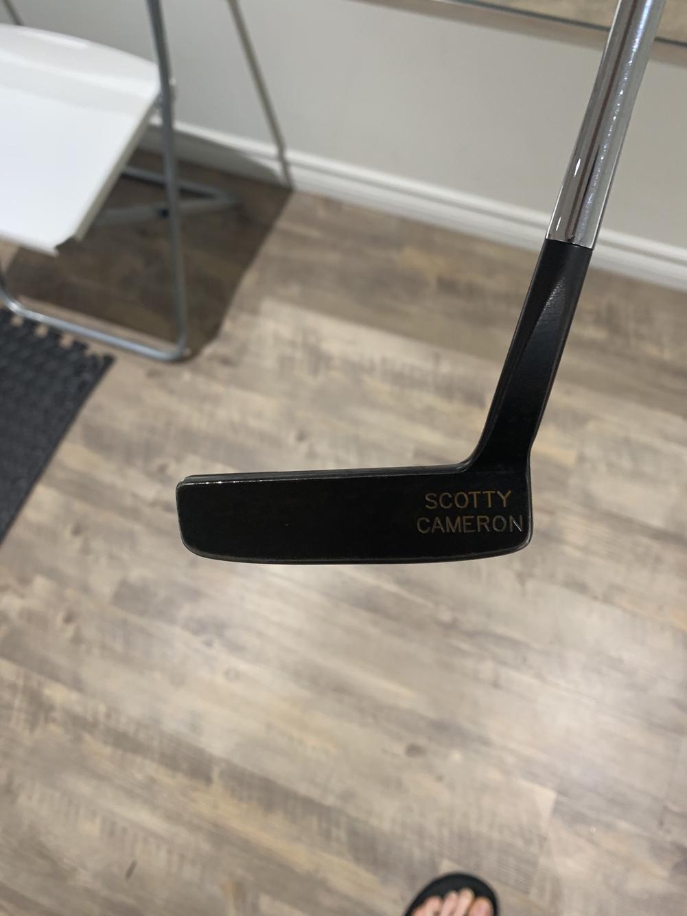 Used Scotty Cameron Right Handed Blade Del Mar Putter 34"
