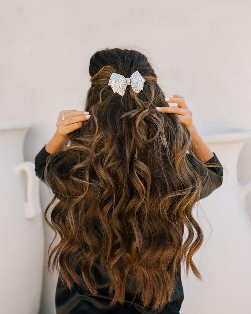 Delight Rhinestone Ribbon Hair Clip