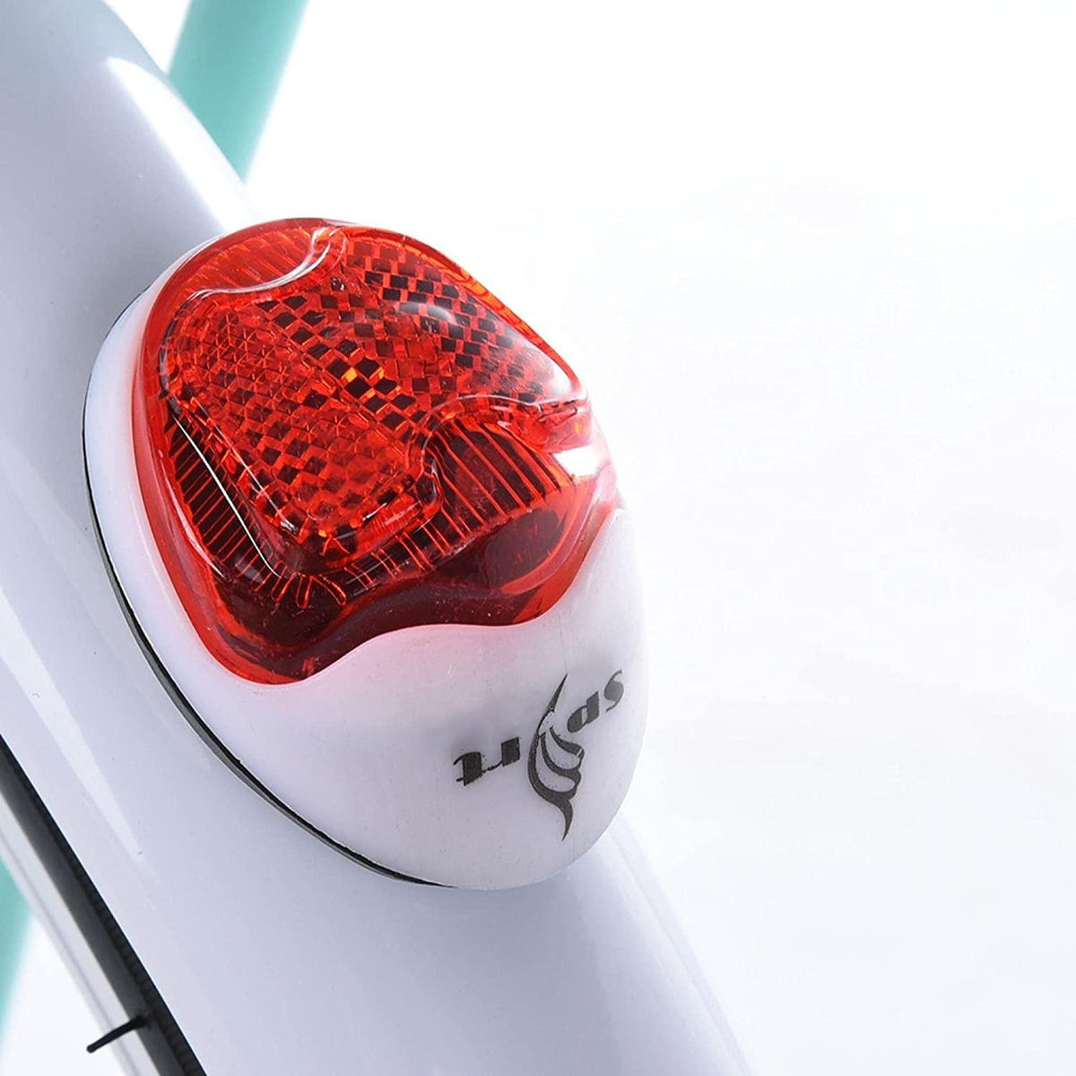 26 Inch Beach Cruiser Bicycle Women Road Bike with Basket Commute Classic Retro Bicycle Hybrid Bike White Seaside Travel Bicycle for Adult Student