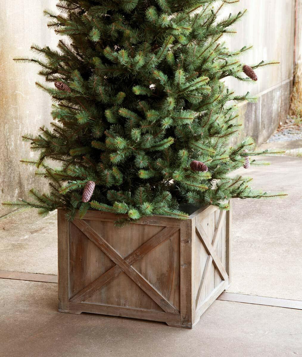 Christmas Tree Box Farmhouse
