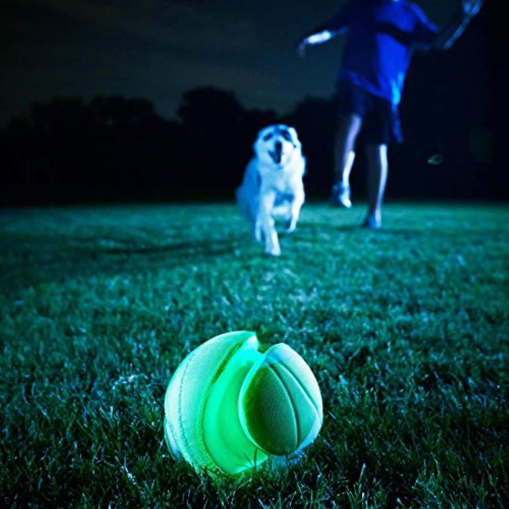 Chuckit Max Glow Kick Fetch Large, 3 Pack