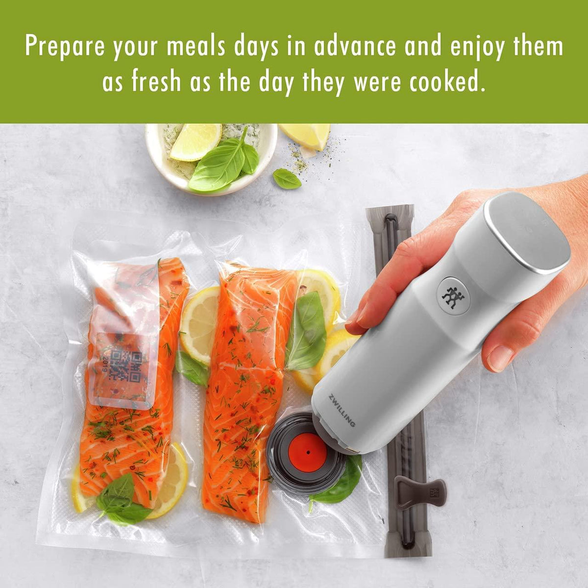 ZWILLING Fresh & Save 12-Piece Large Vacuum Sealer Bags, 2 1/4 Gallon Reusable Sous Vide Bags, Meal Prep