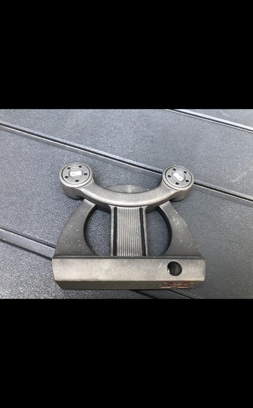 Men's Mallet Futura X 35" Putter