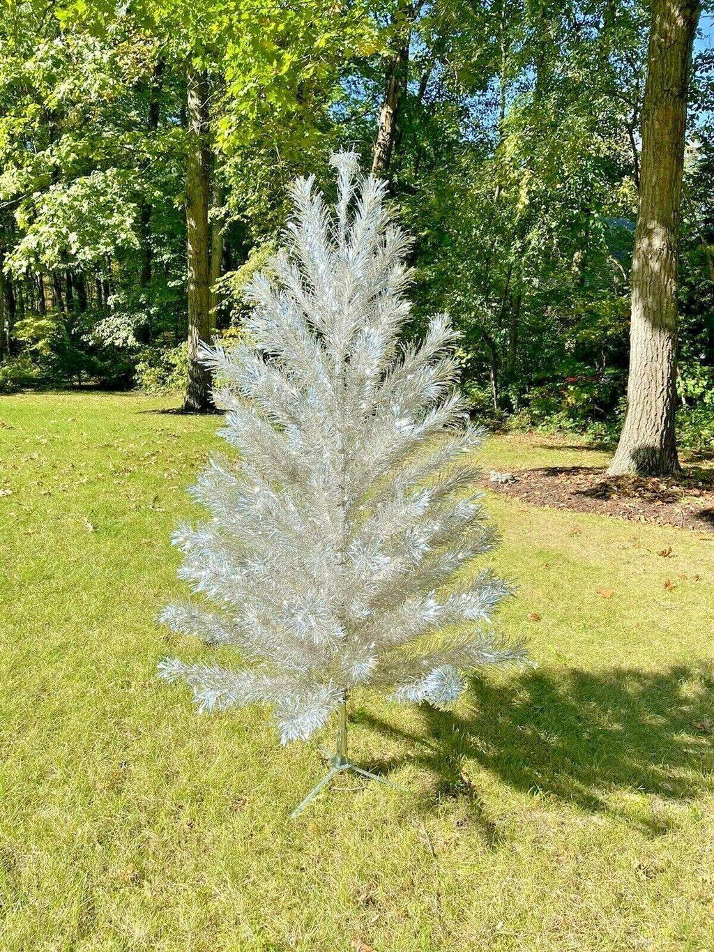 Silver Aluminum Sapphire Regal 7 ft Christmas Taper Tree Curl &amp;Twist