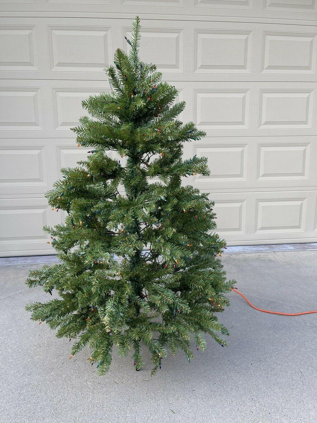 National Tree Company Dunhill Fir 4.5 Foot Christmas Tree with Lights (Open Box)