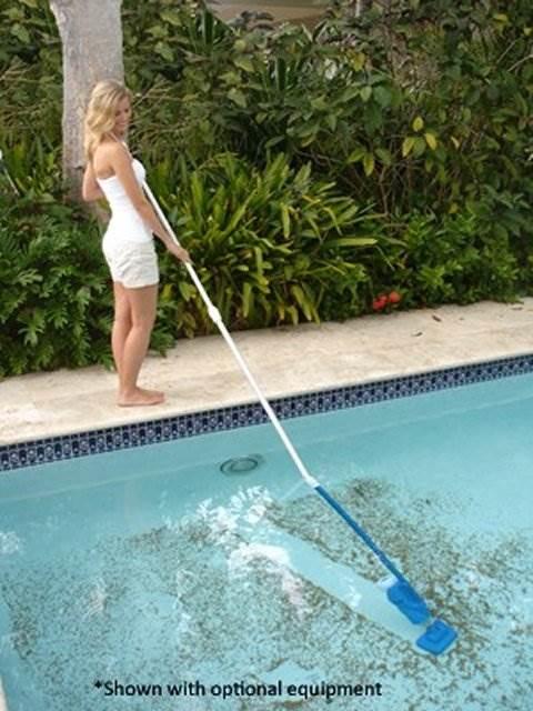 Water Tech WaterTech Pool Blaster Catfish Battery Vacuum Cleaner + Wall Automatic Skimmer