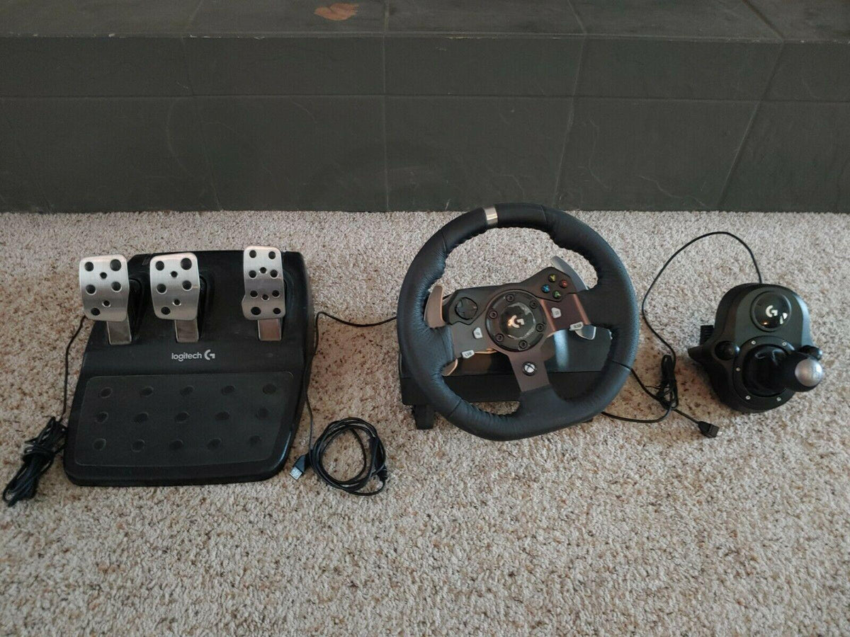 logitech g920 racing wheel and shifter For Xbox And PC.   Steering Wheel +…