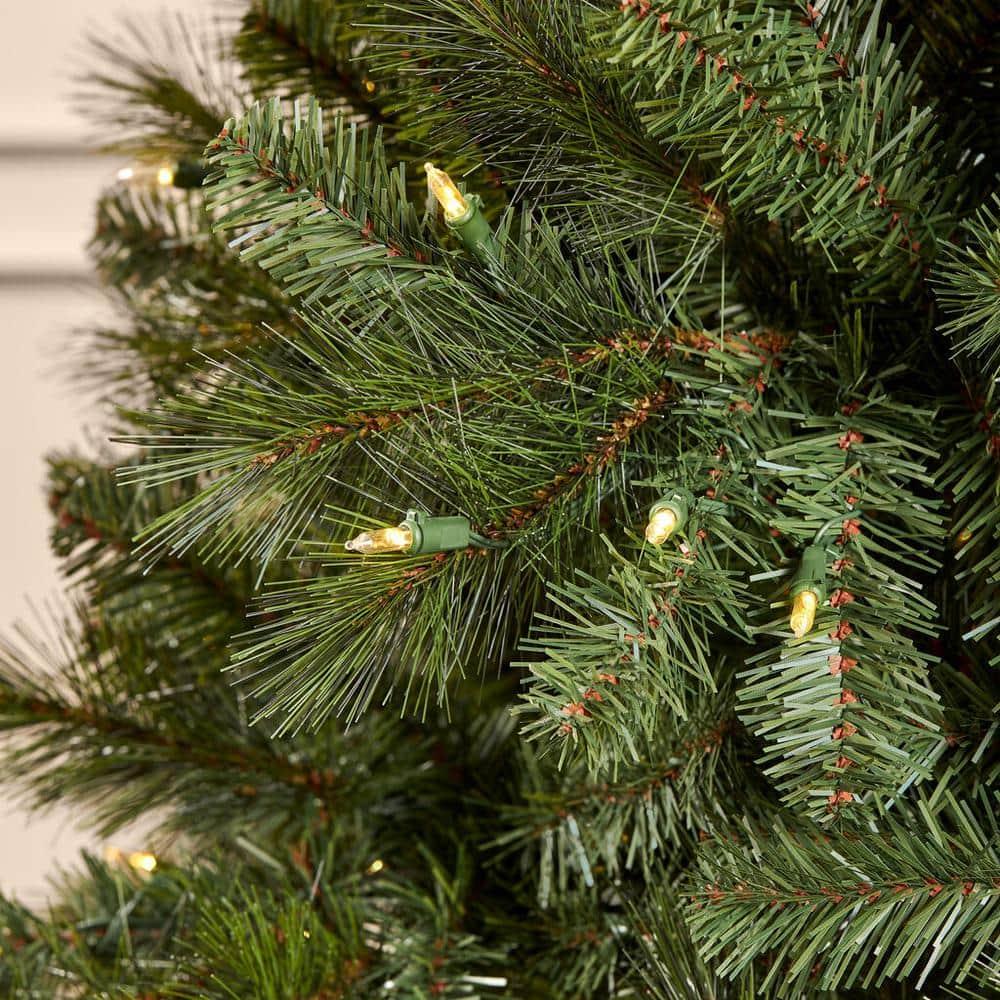 7.5 ft Wesley Pine Christmas Tree