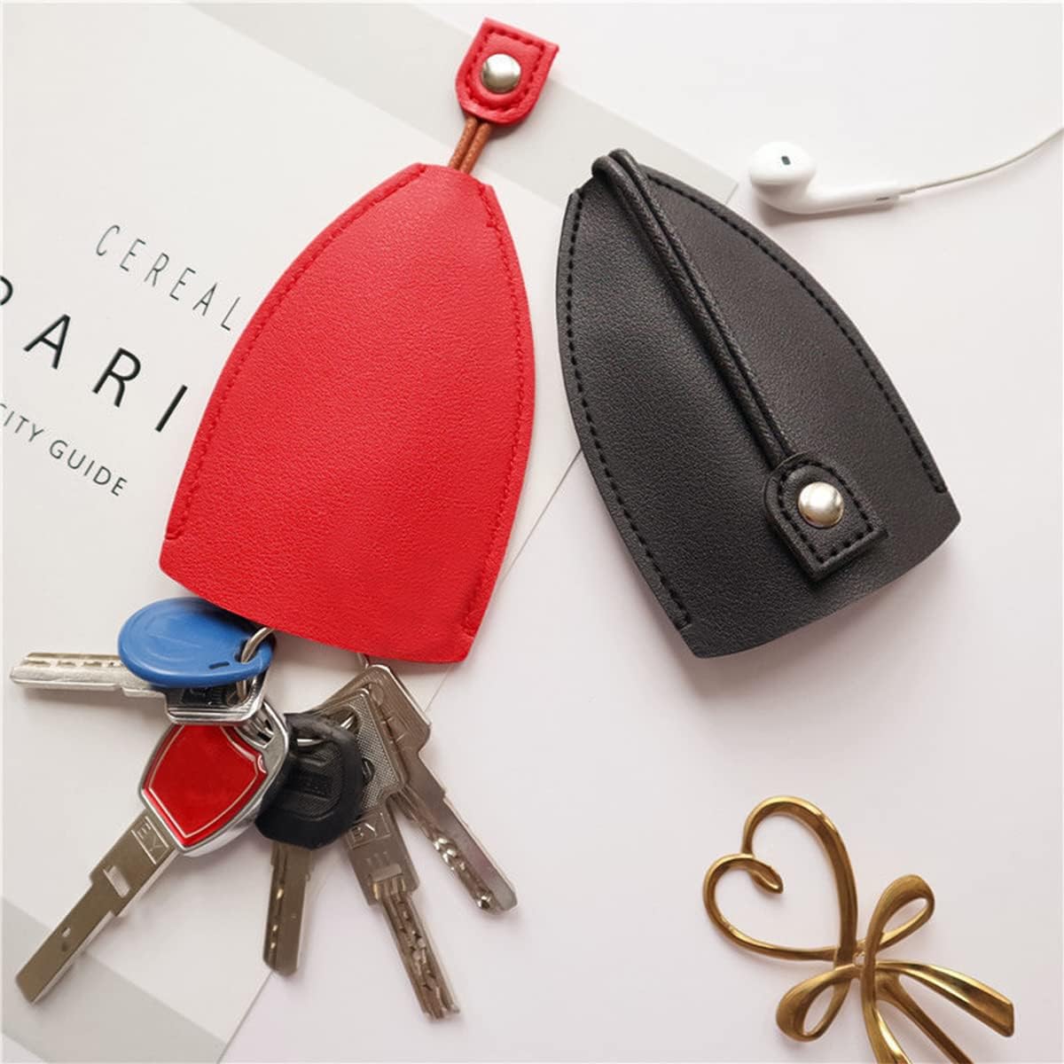 Car Key Case, 2PCS Creative Pull-Out Key Sleeve Keychain Bags, PU Leather Large-Capacity Protective Key Holder Hook (Pink)