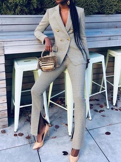 Ladies' Simple And Elegant Plaid Slit Suit