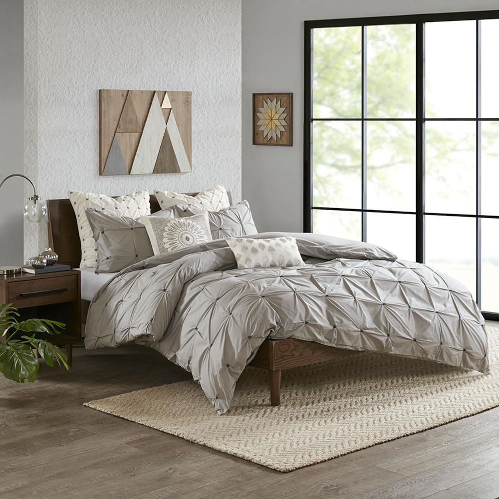 INK+IVY Masie 3 Piece Elastic Embroidered Cotton Comforter Set Full/Queen
