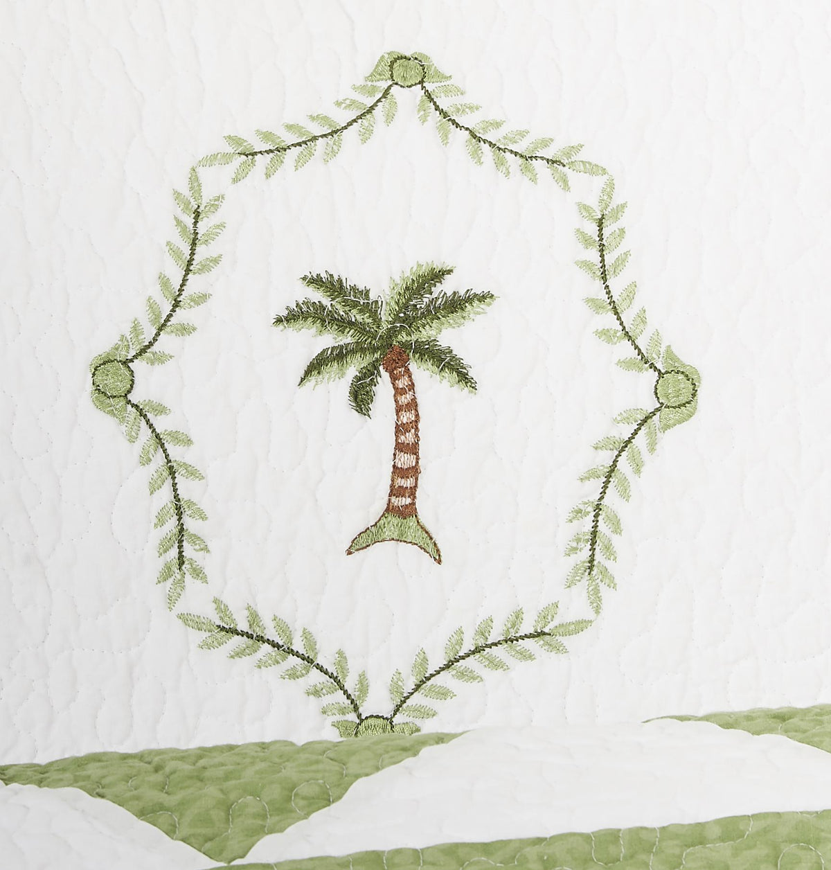 C&amp;F Home ique Embroidered Tropical Palm Tree Full/Queen Quilt Cotton Lightweight Coastal Beach Bedspread Coverlet