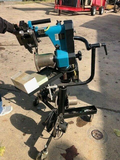 VBG model 50-610 portable brake disc lathe