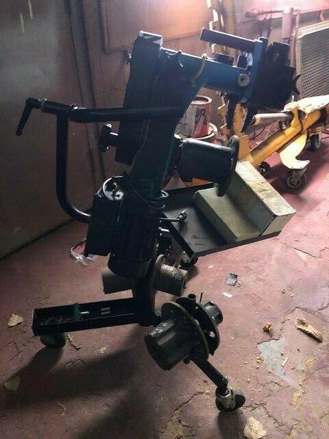 VBG model 50-610 portable brake disc lathe