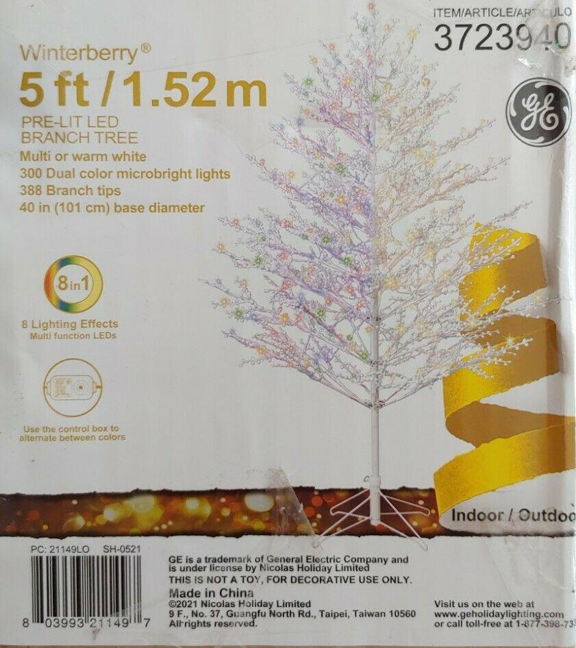 5 Ft Tall Winterberry Christmas Tree w/300 Color Changing LEDs