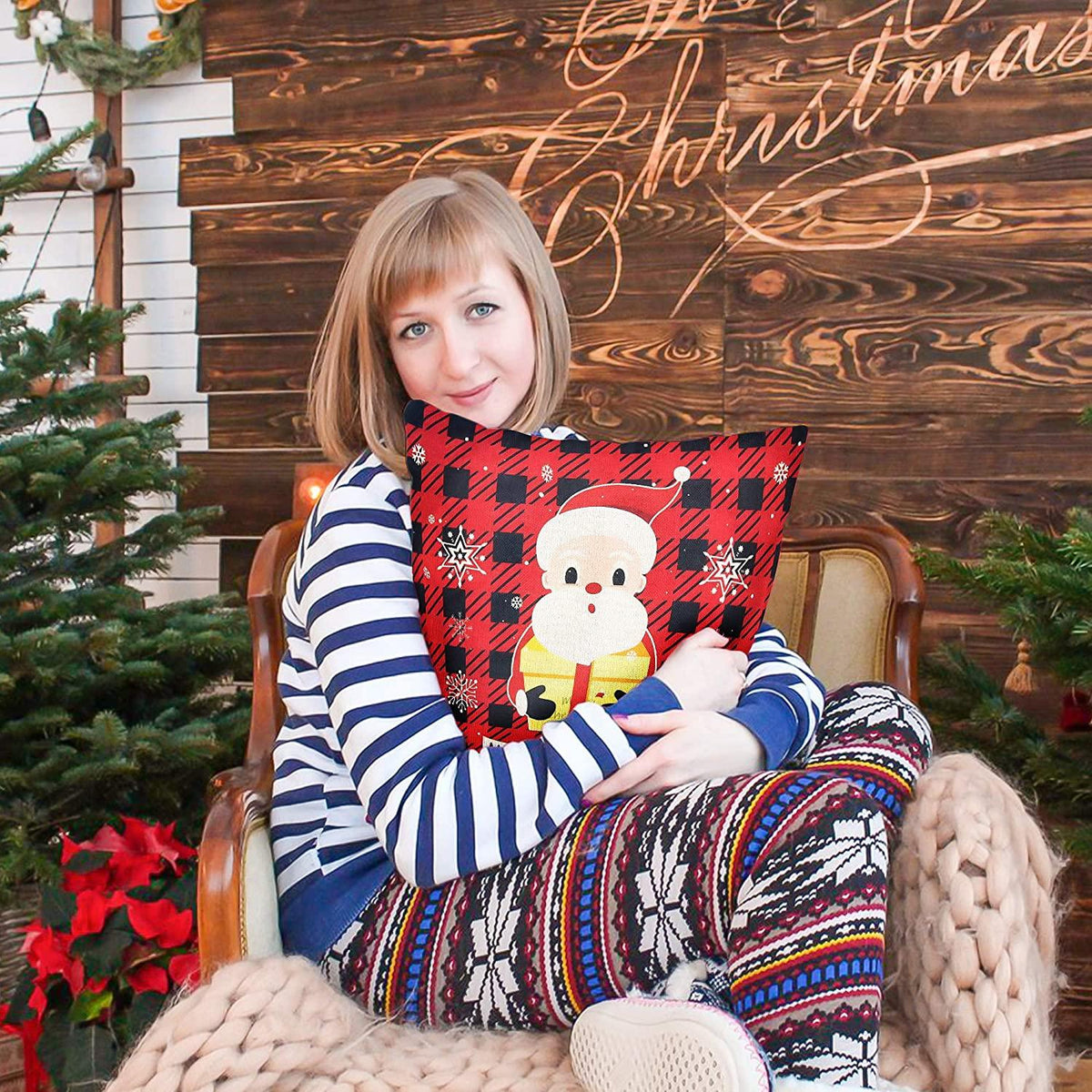 Christmas Pillowcase 18×18 inch red Holiday Farmhouse Sofa Linen Pillowcase Christmas Series Decorations Cushion Cover Hugging Pillowcase Invisible Zipper Square Pillowcase（4 Pillowcases）